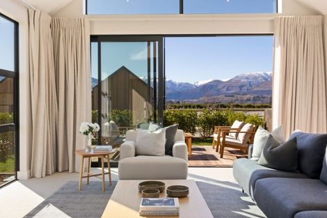 Photo of property in Kawarau Heights, 71 Kawarau Heights Boulevard, Lake Hayes, Queenstown, 9304