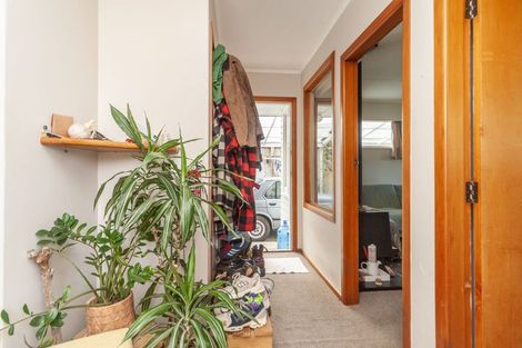 Photo of property in 3 Foyle Street, Island Bay, Wellington, 6023