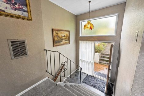 Photo of property in 31 Russell Crescent, Western Heights, Rotorua, 3015