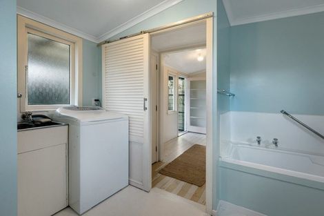 Photo of property in 12 Riverbank Road, Paeroa, 3600