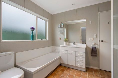 Photo of property in 11 Donegal Place, Katikati, 3129