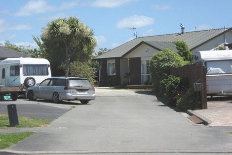 Photo of property in 30 Beauford Place, Parklands, Christchurch, 8083
