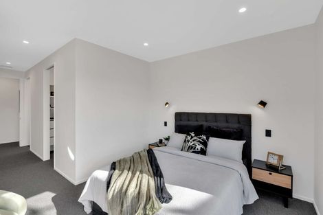 Photo of property in 13 Round Hill Rise, Cracroft, Christchurch, 8022