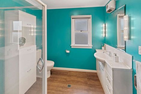 Photo of property in 317 Carrington Street, Vogeltown, New Plymouth, 4310