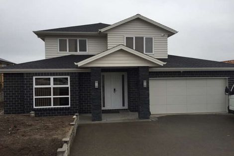 Photo of property in 13 Regis Park Drive, Pukekohe, 2120