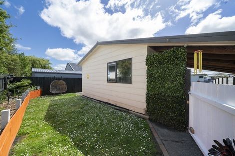 Photo of property in 5 Coromandel Court, Roslyn, Palmerston North, 4414