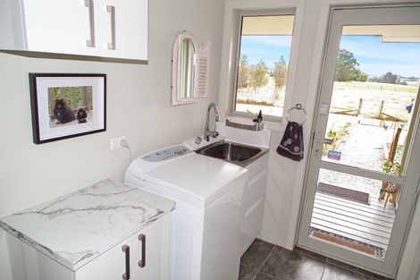 Photo of property in 290 Parsons Road, Weston, Oamaru, 9491