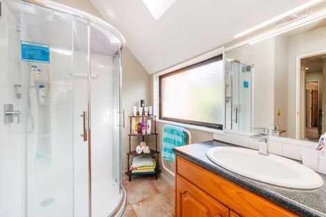 Photo of property in 3a Caroline Crescent, Highbury, Palmerston North, 4412