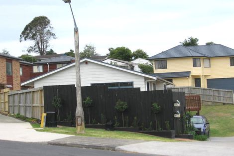 Photo of property in 2/31 Lyford Crescent, Sunnynook, Auckland, 0620