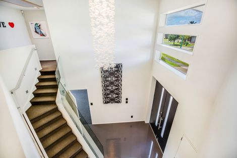 Photo of property in 28 Stranraer Crescent, Wattle Downs, Auckland, 2103