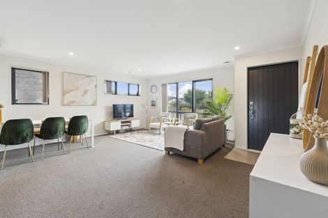 Photo of property in 72 Totara Meadows Court, Wiri, Auckland, 2104