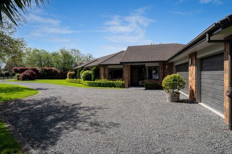 Photo of property in 2/218 Thornton Road, Cambridge, 3434