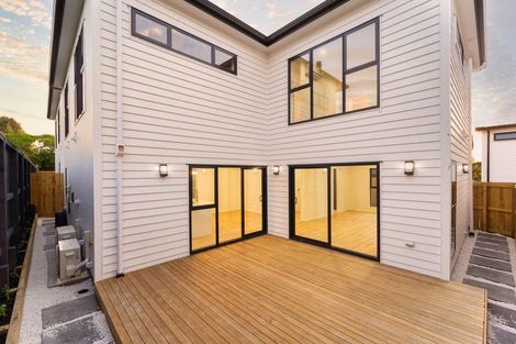 Photo of property in 11b Addison Street, Blockhouse Bay, Auckland, 0600