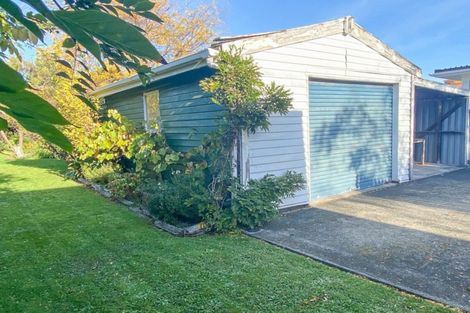 Photo of property in 24 Armstrong Avenue, Carterton, 5713