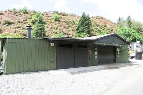 Photo of property in 20 Ramsay Street, Blacks Point, Reefton, 7830