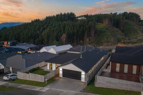 Photo of property in 19 Schooner Drive, Whitby, Porirua, 5024