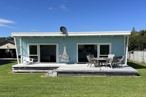 Photo of property in 37 Bluff Road, Kuaotunu West, Whitianga, 3592