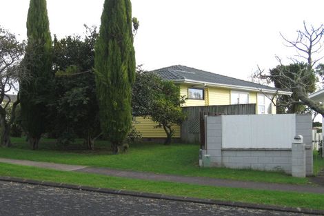 Photo of property in 4 Wycherley Drive, Bucklands Beach, Auckland, 2014