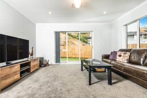 Photo of property in 3 Gatley Grove, Churton Park, Wellington, 6037