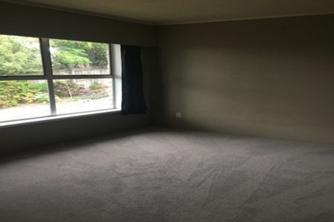 Photo of property in 2/81 Arran Road, Browns Bay, Auckland, 0630