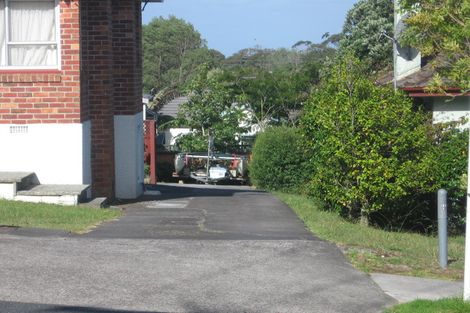 Photo of property in 2/7 Forrest Hill Road, Milford, Auckland, 0620
