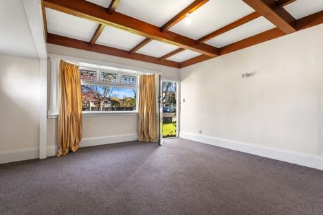 Photo of property in 12 Wherstead Road, Cashmere, Christchurch, 8022