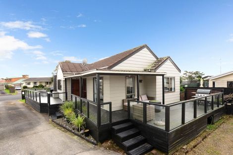 Photo of property in 3 Jasmine Avenue, Dinsdale, Hamilton, 3204