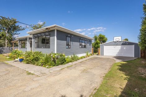 Photo of property in 13a Kawiu Road, Levin, 5510