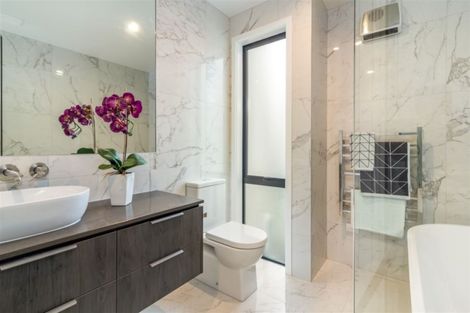 Photo of property in 43 Chepstow Avenue, Fendalton, Christchurch, 8052