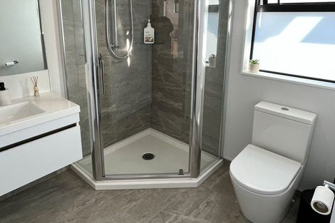 Photo of property in 3/27 Harewood Road, Papanui, Christchurch, 8053