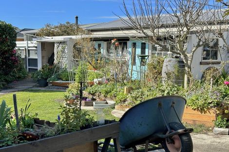 Photo of property in 37 Kinley Street, Rangiora, 7400