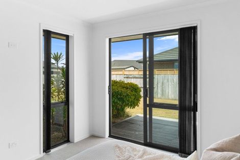 Photo of property in 20 Kowi Lakes Drive, One Tree Point, 0118