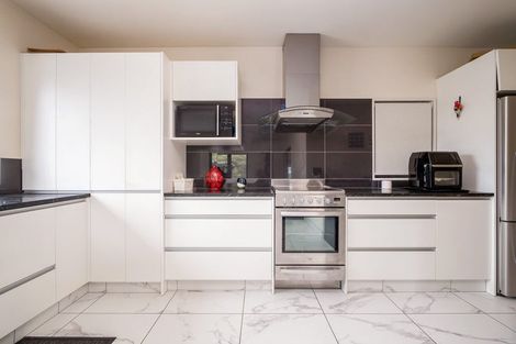 Photo of property in 2 Whaka Terrace, Huntsbury, Christchurch, 8022