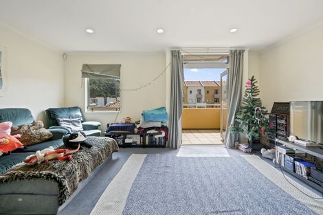 Photo of property in Marrakech Cafe, 78/305 Evans Bay Parade, Hataitai, Wellington, 6021