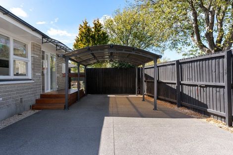 Photo of property in 1/4 Wadeley Road, Ilam, Christchurch, 8041
