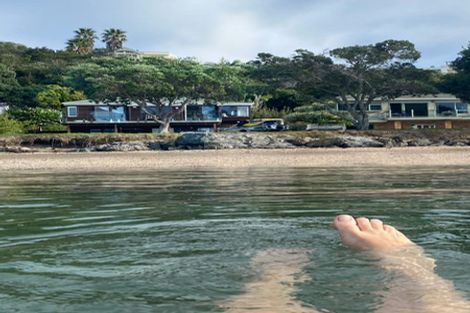 Photo of property in 18 Matakatia Parade, Matakatia, Whangaparaoa, 0930