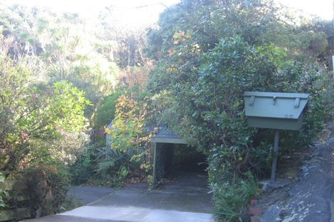 Photo of property in 25 Waitohu Road, York Bay, Lower Hutt, 5013