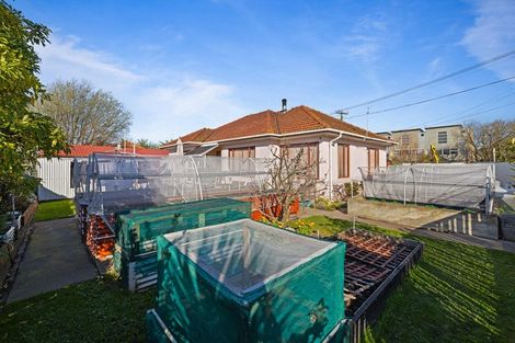 Photo of property in 468 Barbadoes Street, Edgeware, Christchurch, 8013