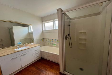 Photo of property in 135 Moore Street, Hillcrest, Auckland, 0627