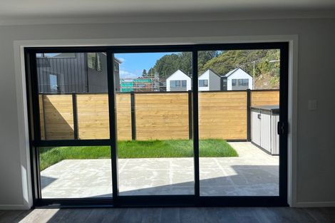 Photo of property in 10 Dahl Drive, Wallaceville, Upper Hutt, 5018