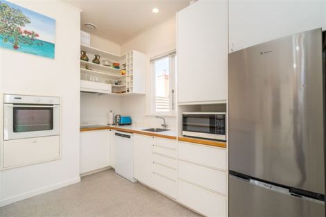 Photo of property in 34 Norfolk Street, Saint Clair, Dunedin, 9012