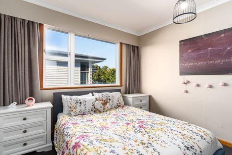 Photo of property in 15 Swansea Street, Hokowhitu, Palmerston North, 4410
