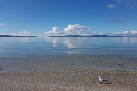 Photo of property in 28 Schooner Avenue, Snells Beach, 0920