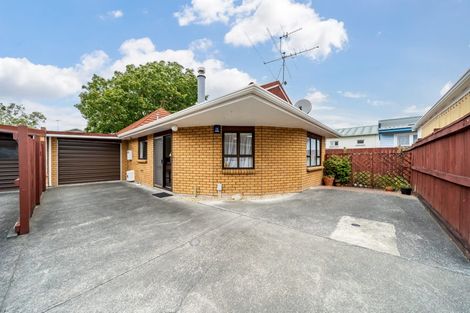 Photo of property in 4/28 Logan Street, Ebdentown, Upper Hutt, 5018