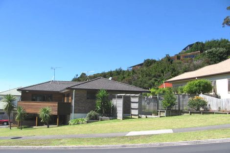 Photo of property in 34 Kate Sheppard Avenue, Torbay, Auckland, 0630