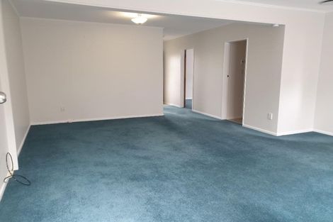 Photo of property in 62b Baylands Drive, Newlands, Wellington, 6037
