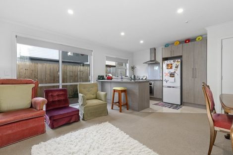 Photo of property in 2/72 Carrington Avenue, Silverdale, Hamilton, 3216