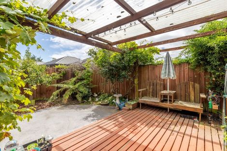 Photo of property in 17 Mcleish Lane, Spreydon, Christchurch, 8024