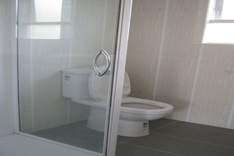 Photo of property in 14 Woodstock Road, Forrest Hill, Auckland, 0620