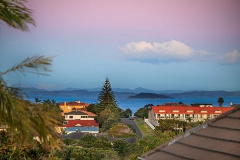 Photo of property in 105 Alec Craig Way, Gulf Harbour, Whangaparaoa, 0930